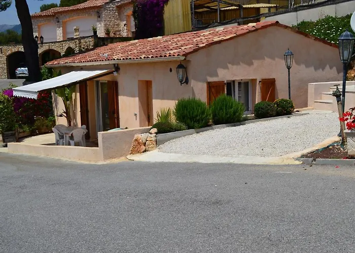 La Petite Maison